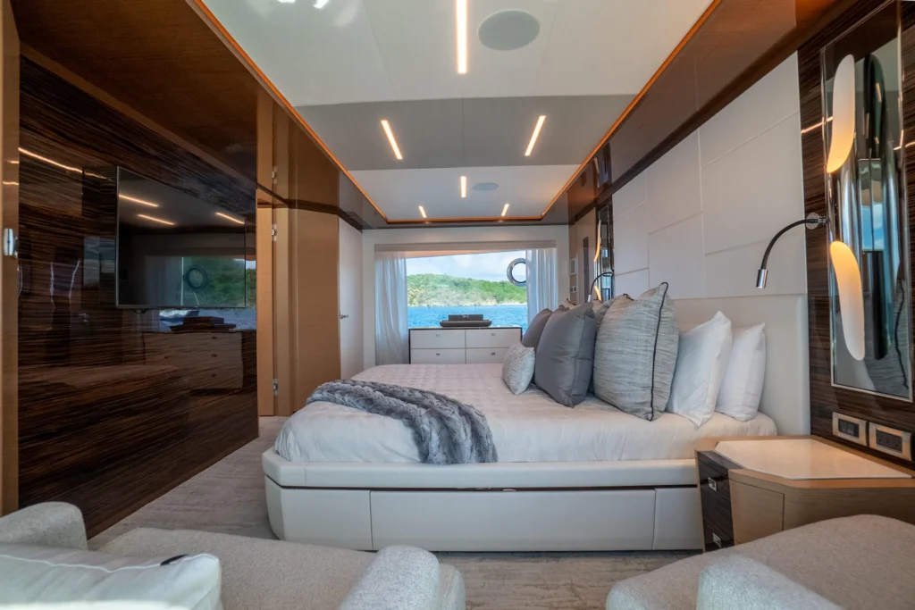 Bahamas yacht charter