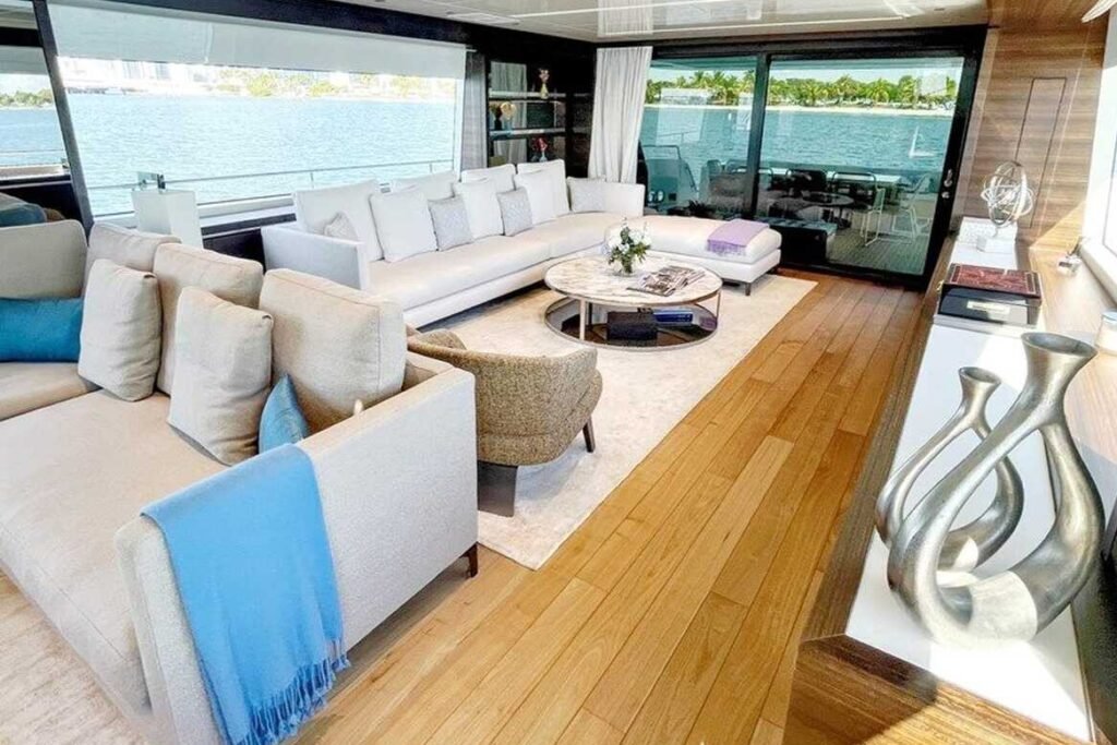 Bahamas yacht charter