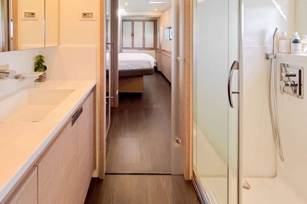 Bahamas yacht charter