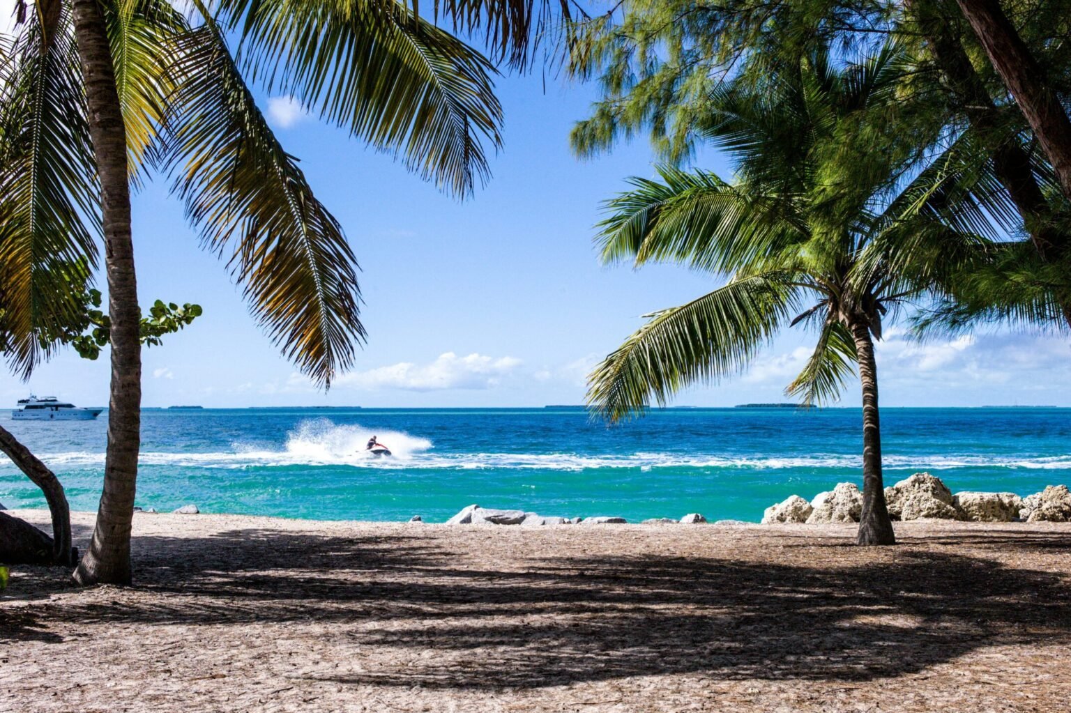 Bahamas yacht charter