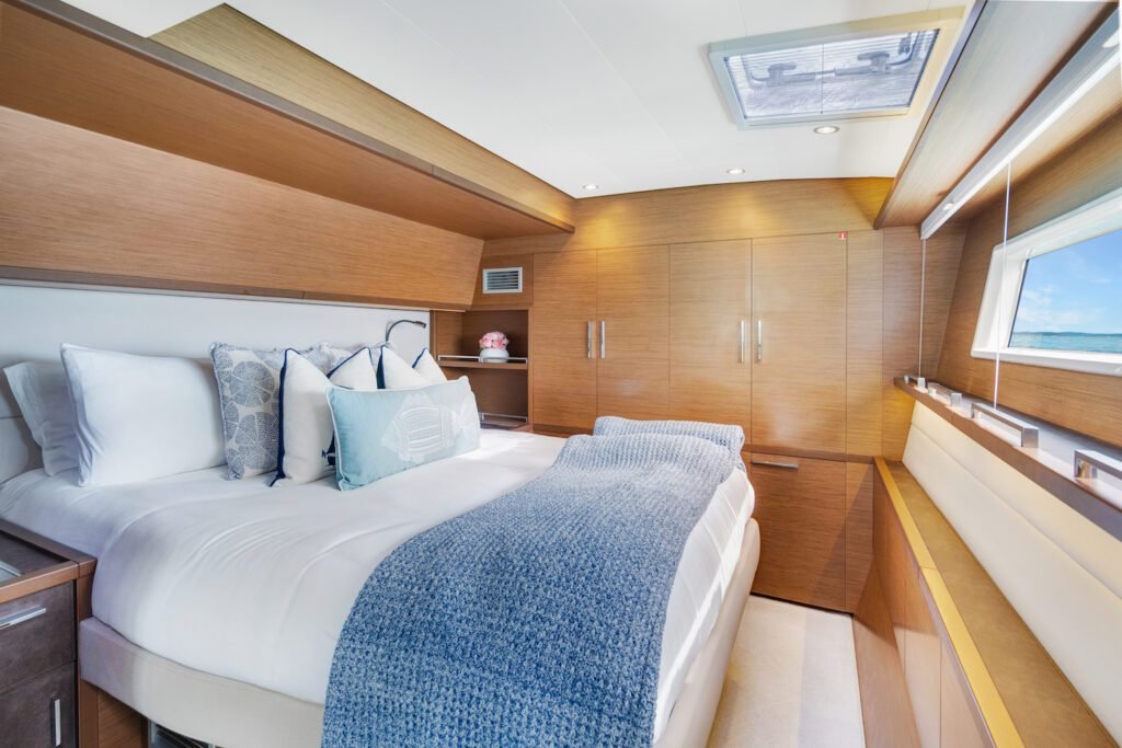 Bahamas yacht charter